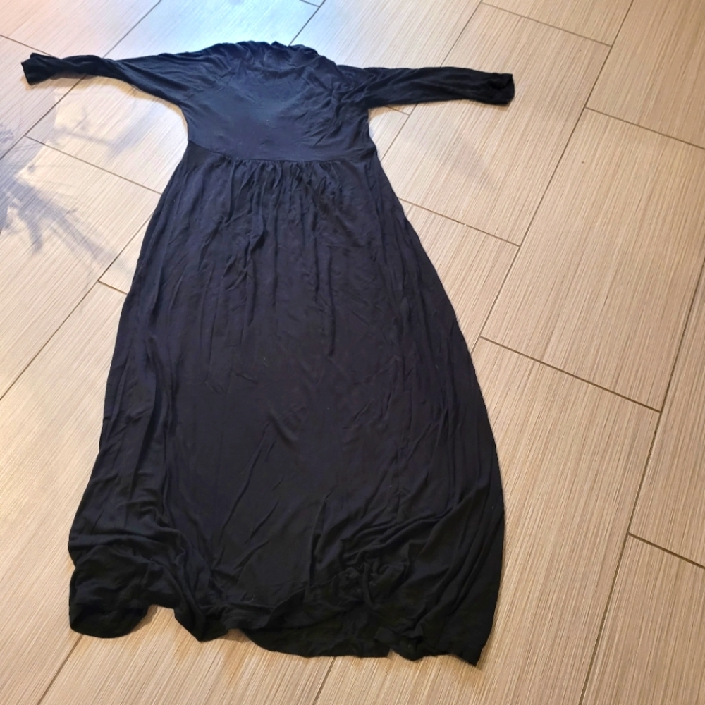 Women dresse